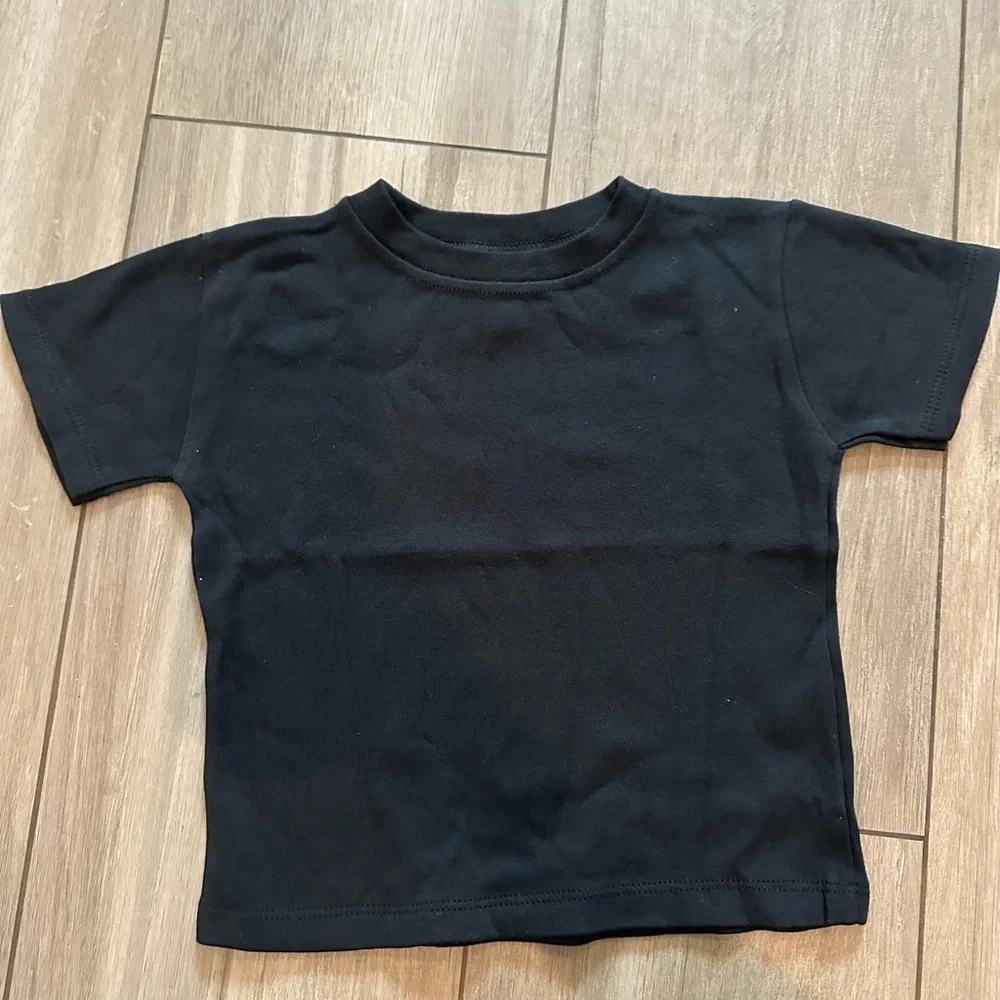 100% cotton Black tees brand new - Picture 2 of 2